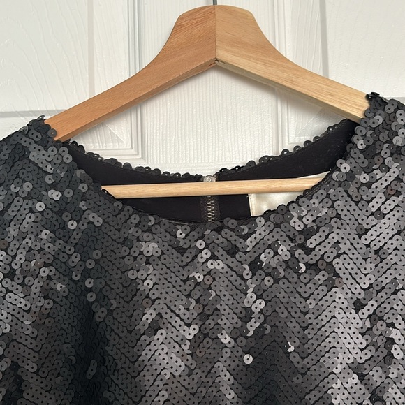 J.O.A. Los Angeles sequinned top - Picture 3 of 10